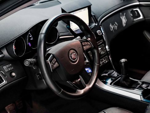 Used 2013 Cadillac CTS V image 40