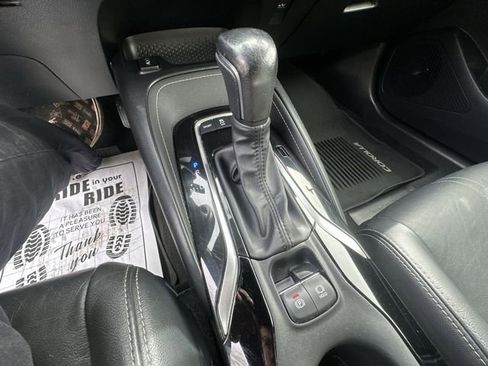 Used 2022 Toyota Corolla XSE image 24
