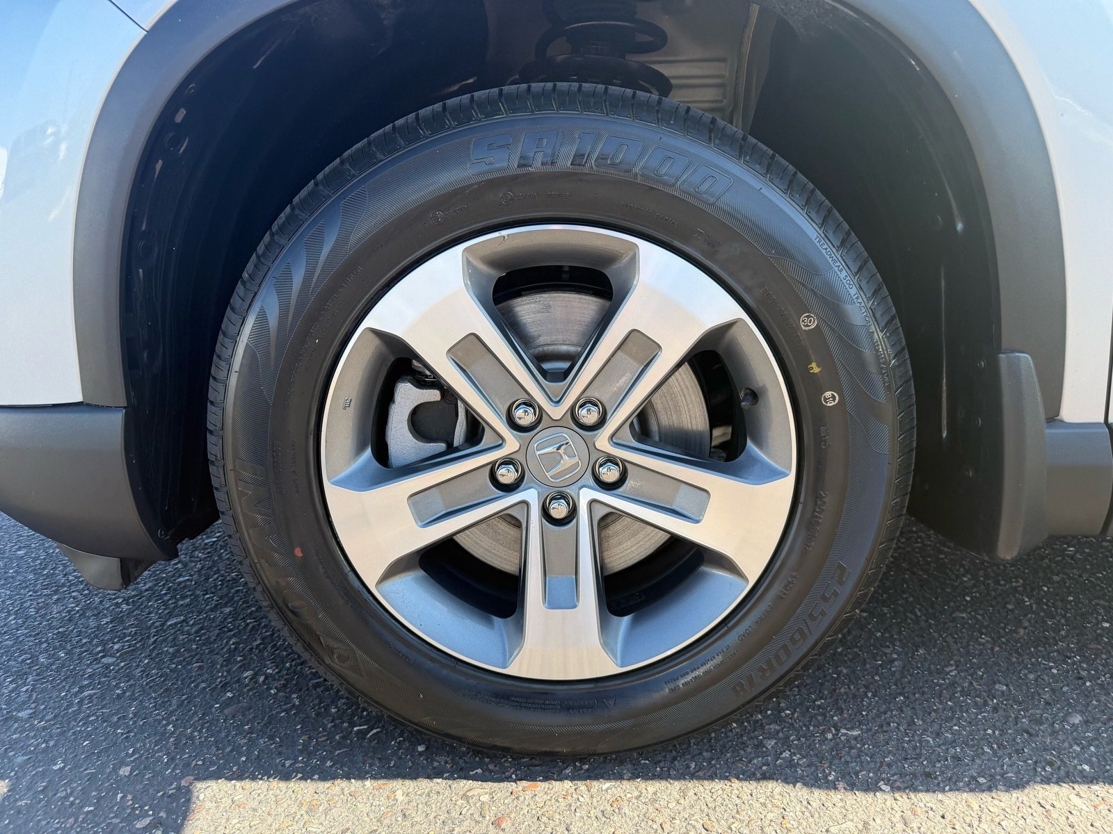Used 2025 Honda Pilot EX-L image 11