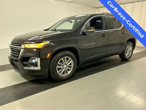 Certified 2023 Chevrolet Traverse LT w/ LPO, Floor Liner Package image 5