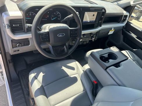 New 2025 Ford F350 XL w/ XL Chrome Package image 7