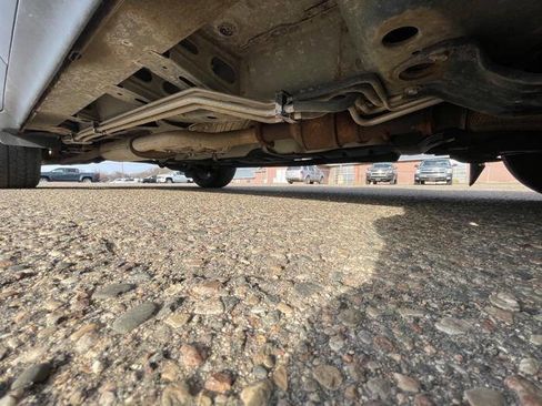 Used 2012 GMC Acadia SLT FWD image 18