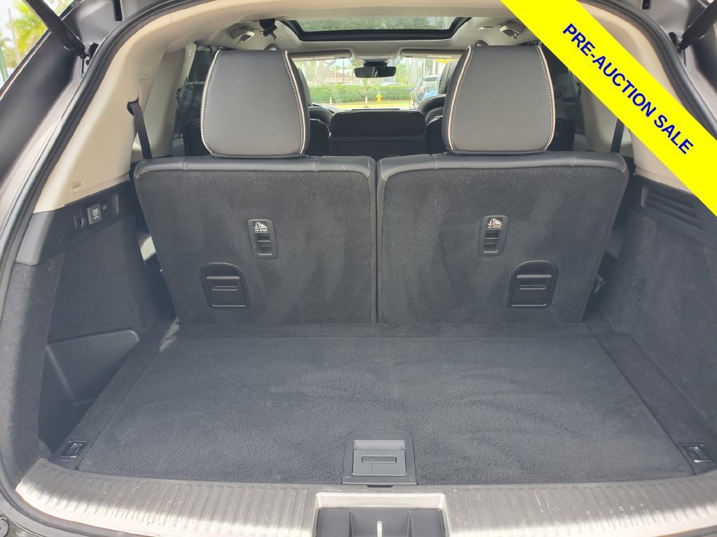 Used 2023 Acura MDX w/ Advance Package AWD/4WD image 8