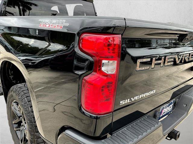 Used 2024 Chevrolet Silverado 1500 Custom Trail Boss AWD/4WD image 28
