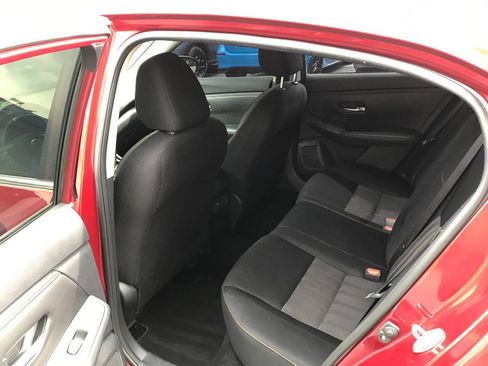 Used 2020 Nissan Sentra SR w/ Electronics Package FWD image 10