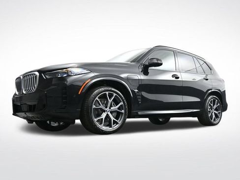 New 2026 BMW X5 xDrive50e w/ M Sport Package AWD/4WD image 33