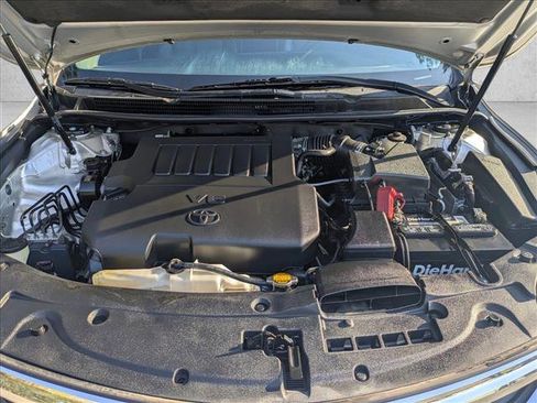 Used 2014 Toyota Avalon XLE Premium image 23