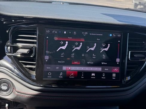 Used 2025 Dodge Durango GT AWD/4WD image 15