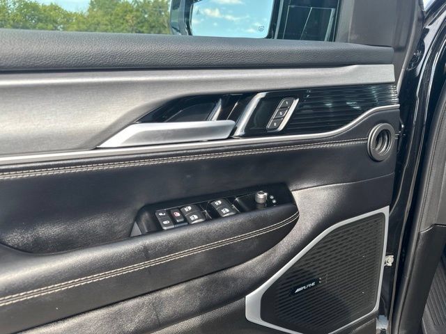 Used 2025 Jeep Wagoneer Series II AWD/4WD image 20