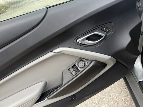 Used 2023 Chevrolet Camaro LT image 11
