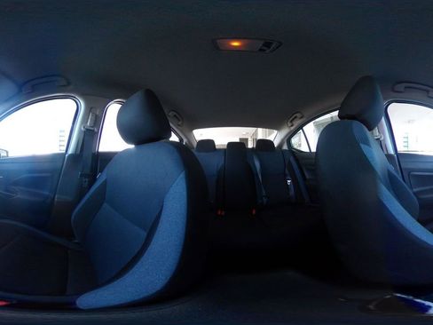 Used 2025 Nissan Versa SV image 42