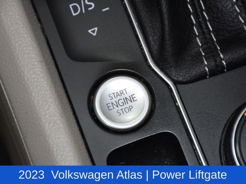 Used 2023 Volkswagen Atlas SE image 12