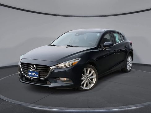 Used 2017 MAZDA MAZDA3 Touring image 1