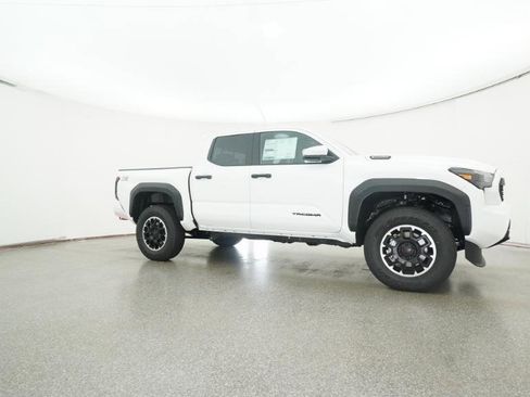 New 2026 Toyota Tacoma TRD Off-Road image 5