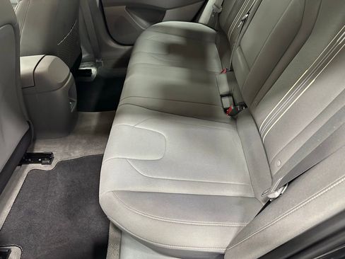 Used 2025 Hyundai Elantra SEL w/ Cargo Package image 41