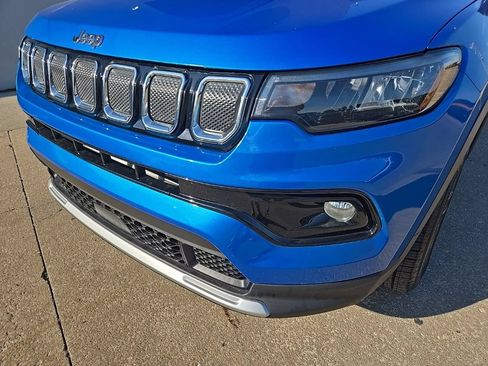 Used 2022 Jeep Compass Limited AWD/4WD image 17