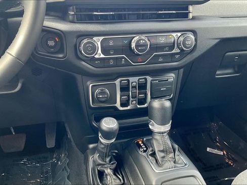 New 2025 Jeep Wrangler Sport S image 7