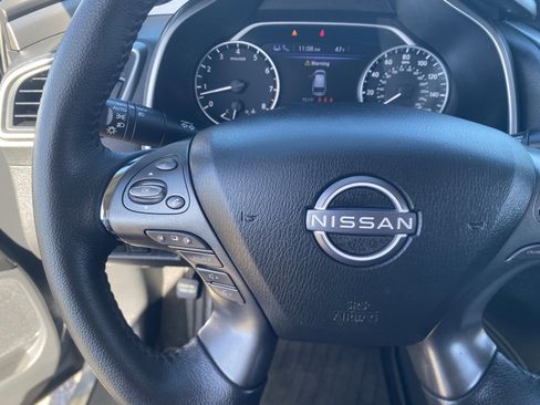 Certified 2024 Nissan Murano SV w/ SV Midnight Edition Package image 25