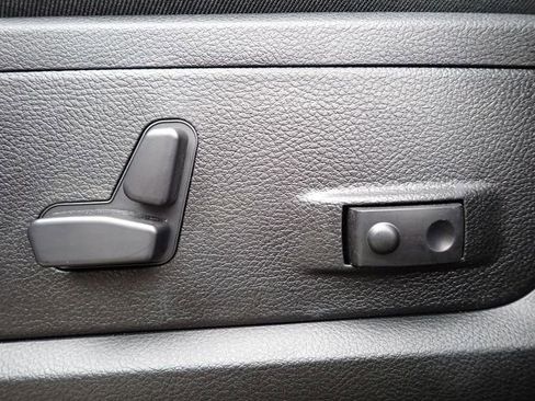 New 2026 RAM 3500 Laramie AWD/4WD image 16