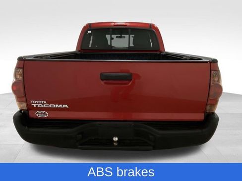 Used 2013 Toyota Tacoma 2WD Access Cab image 3