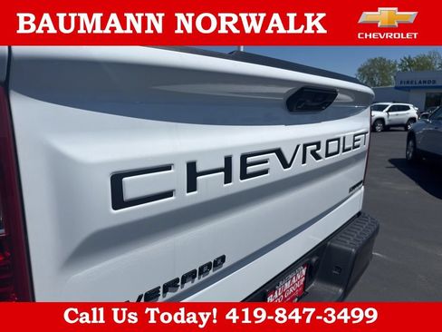 Used 2025 Chevrolet Silverado 1500 Custom Trail Boss w/ Turbomax Blackout Package AWD/4WD image 53