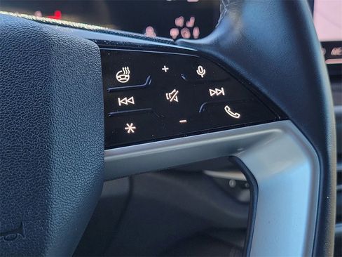 Used 2025 Audi Q5 Premium Plus w/ Premium Plus image 10