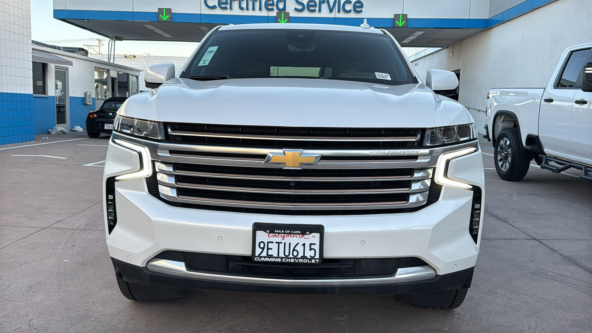 Certified 2023 Chevrolet Tahoe High Country w/ Premium Package AWD/4WD image 4