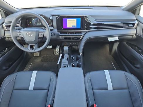 New 2026 Toyota Camry SE image 9