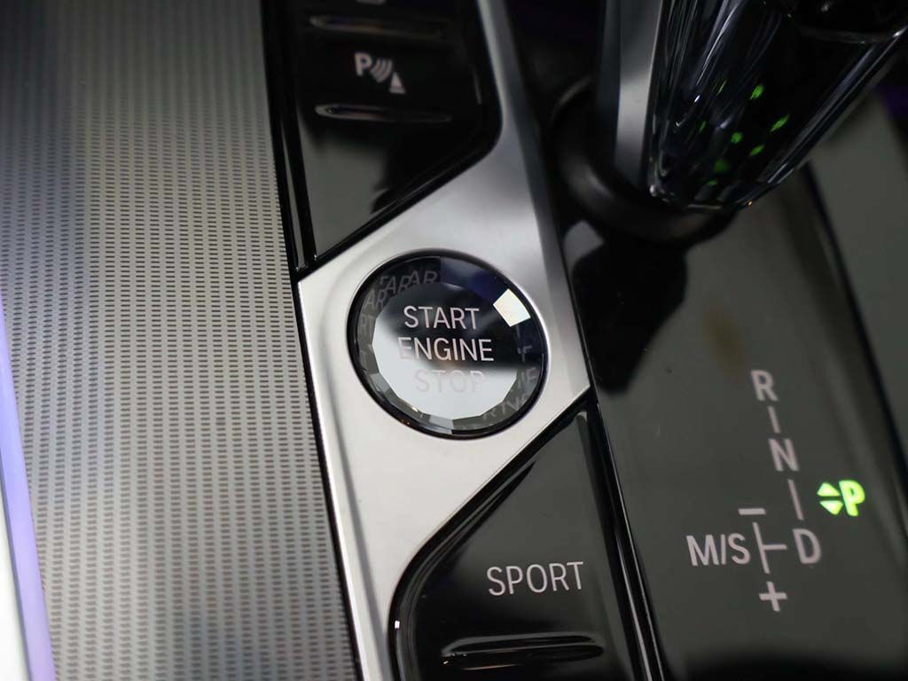 Used 2023 BMW X5 xDrive40i w/ Premium Essential Package AWD/4WD image 45