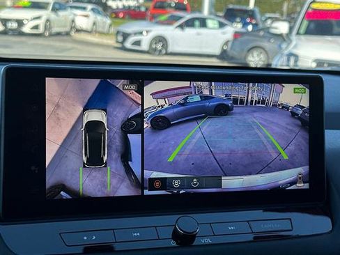 New 2025 Nissan Rogue Platinum w/ Tech Package image 17