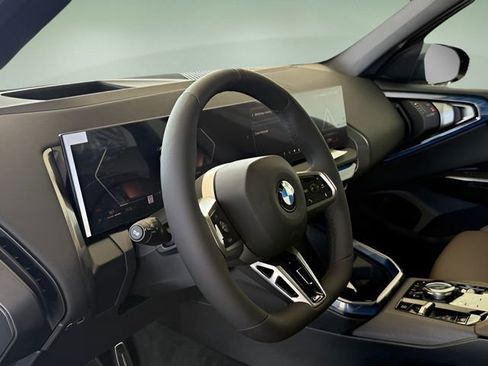 Used 2026 BMW X3 xDrive30 w/ Premium Package image 17