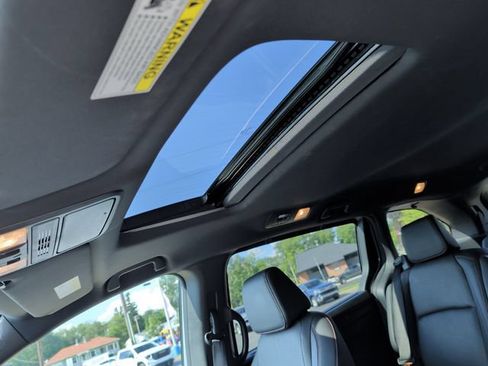 Used 2025 Honda Odyssey Sport-L image 4