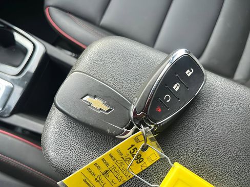 Used 2024 Chevrolet TrailBlazer RS w/ Driver Confidence Package image 31