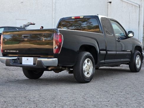 Used 2004 Chevrolet Colorado 2WD Extended Cab w/ Comfort Convenience Package image 12