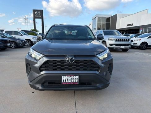 Used 2024 Toyota RAV4 XLE w/ Convenience Package FWD image 7