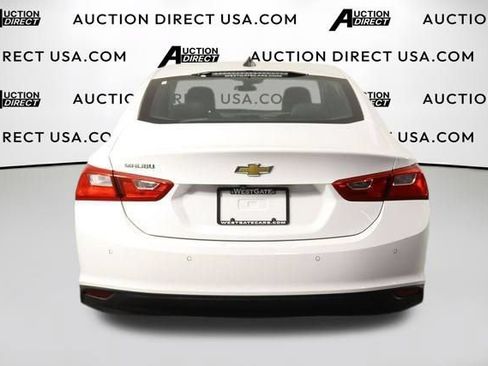 Used 2024 Chevrolet Malibu LS FWD image 3