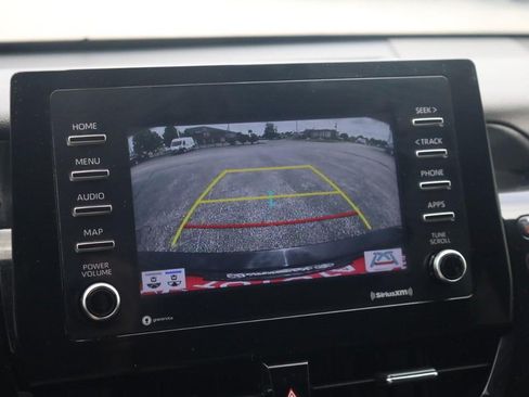 Used 2023 Toyota Camry SE FWD image 14