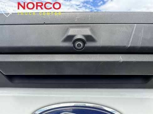 Used 2022 Ford F250 XL w/ Power Equipment Group image 11