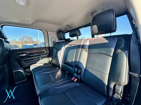 Used 2024 RAM 2500 Laramie AWD/4WD image 25