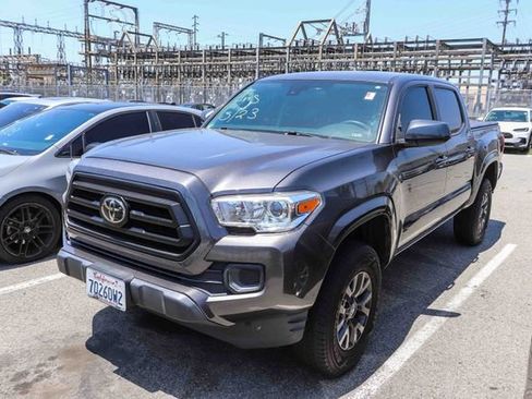 Used 2020 Toyota Tacoma SR w/ SR Convenience Package RWD image 4