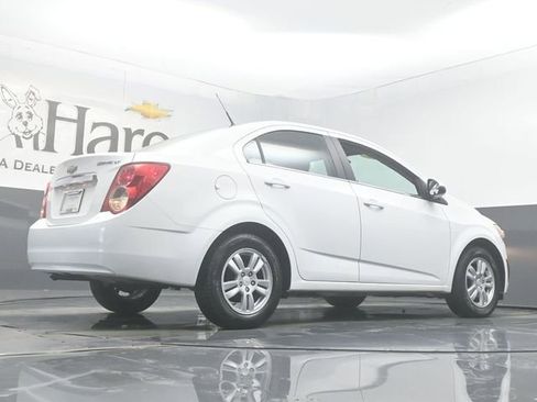 Used 2014 Chevrolet Sonic LT FWD image 28