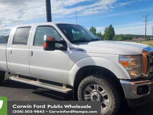 Used 2014 Ford F250 Lariat w/ Chrome Package AWD/4WD image 5