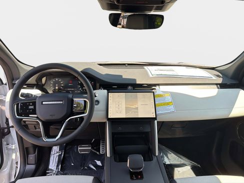 New 2026 Land Rover Discovery Sport Landmark AWD/4WD image 15