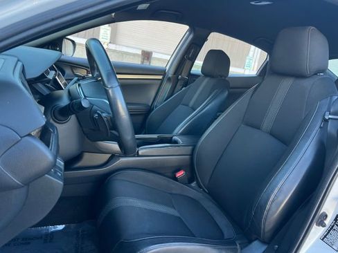 Used 2021 Honda Civic Sport image 12