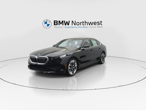 New 2026 BMW i5 eDrive40 image 9