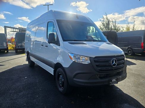 New 2026 Mercedes-Benz Sprinter 3500 image 8