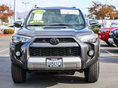 Certified 2018 Toyota 4Runner TRD Off-Road Premium image 31