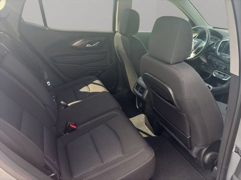 Used 2023 GMC Terrain SLE w/ Driver Convenience Package AWD/4WD image 15