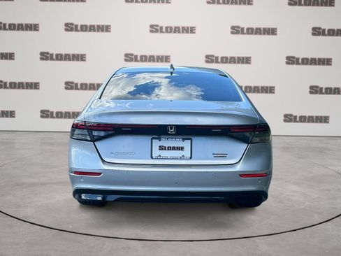 Used 2023 Honda Accord Touring image 4