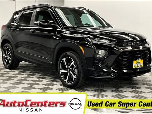 Used 2023 Chevrolet TrailBlazer RS FWD image 1